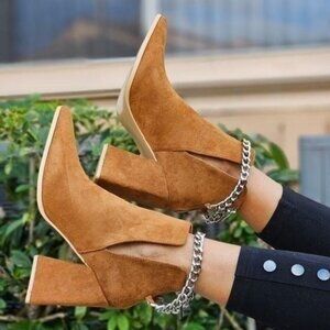 Women's Suede Tan Block Heel Chelsea Boots‎